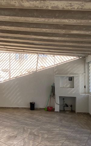 Casa à venda com 314m², 4 quartos e 3 vagasGaragem