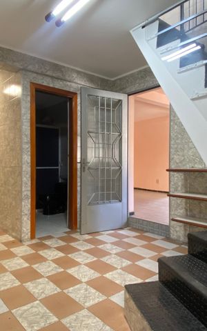 Casa à venda com 314m², 4 quartos e 3 vagasÁrea de Serviço 1