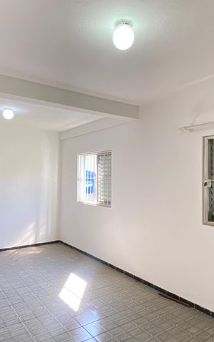 Casa à venda com 314m², 4 quartos e 3 vagasQuarto 2