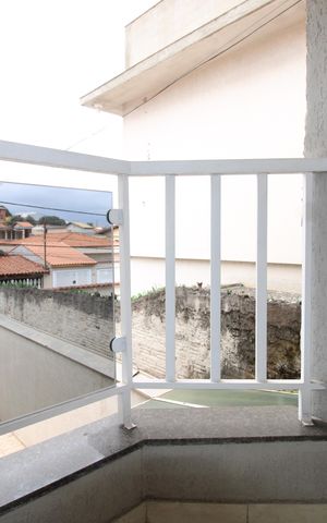 Casa à venda com 85m², 2 quartos e 2 vagasVaranda da Suíte 2