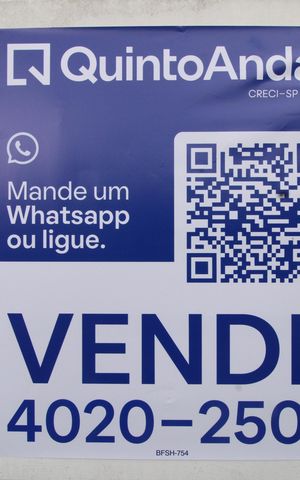 Casa à venda com 85m², 2 quartos e 2 vagasFachada