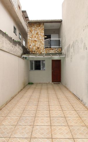 Casa à venda com 85m², 2 quartos e 2 vagasGaragem