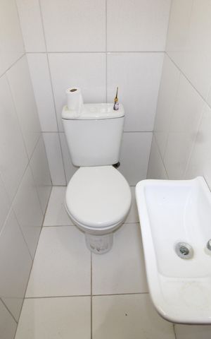 Casa à venda com 85m², 2 quartos e 2 vagasLavabo