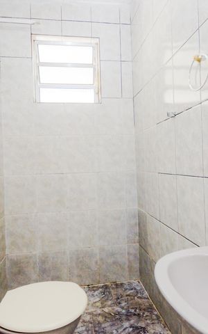 Casa para alugar com 45m², 1 quarto e sem vagaBanheiro