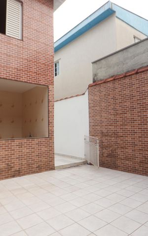 Casa à venda com 138m², 3 quartos e 1 vagaÁrea externa