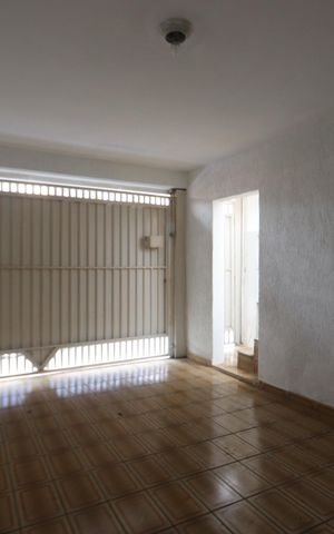 Casa à venda com 138m², 3 quartos e 1 vagaGaragem