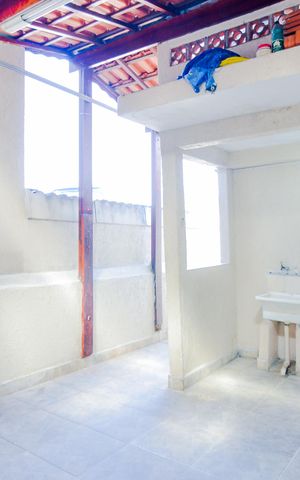 Casa à venda com 128m², 3 quartos e sem vagaCasa 2 - Área de serviço