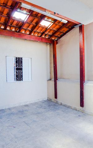 Casa à venda com 128m², 3 quartos e sem vagaCasa 2 - Área de serviço