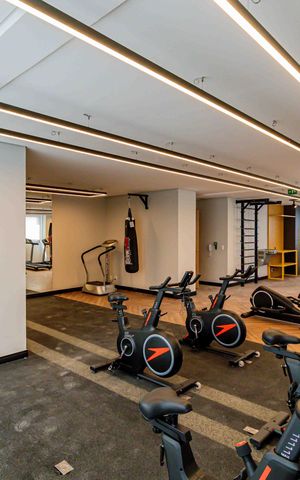 Apartamento à venda com 90m², 2 quartos e 1 vaga Apartamento à venda com 90m², 2 quartos e 1 vagaÁrea comum - Academia