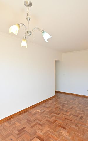 Apartamento à venda com 90m², 3 quartos e 1 vagaSala