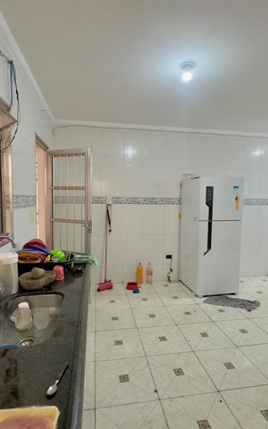 Casa à venda com 438m², 5 quartos e 2 vagas