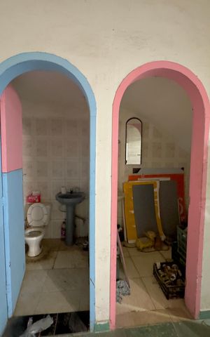 Casa à venda com 438m², 5 quartos e 2 vagas