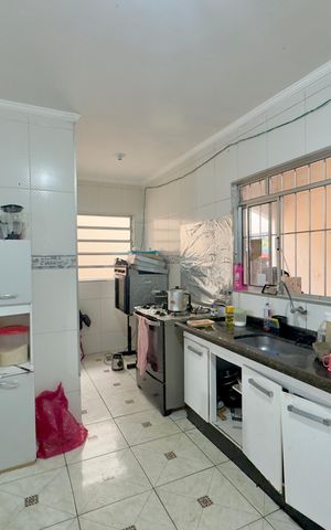 Casa à venda com 438m², 5 quartos e 2 vagas