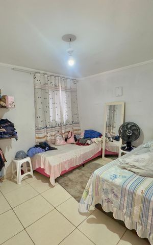 Casa à venda com 438m², 5 quartos e 2 vagas
