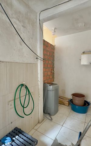 Casa à venda com 438m², 5 quartos e 2 vagas