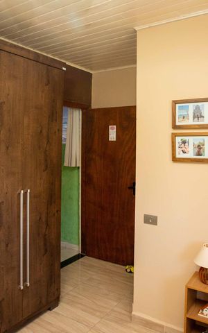 Casa à venda com 167m², 6 quartos e 1 vagaQuarto Suíte