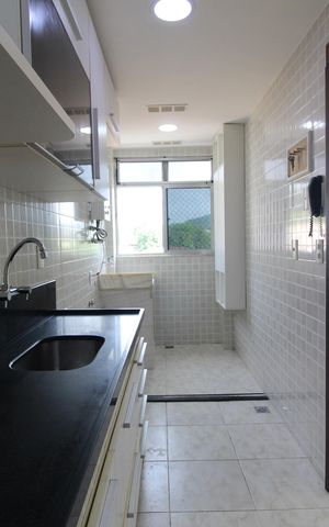 Apartamento para alugar com 65m², 2 quartos e 1 vagaCozinha