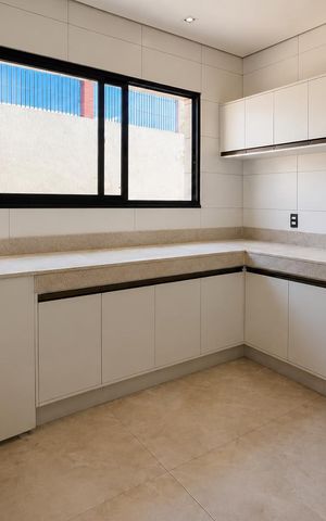 Casa de condomínio à venda com 343m², 3 quartos e 2 vagas Casa de condomínio à venda com 343m², 3 quartos e 2 vagasÁrea de serviço