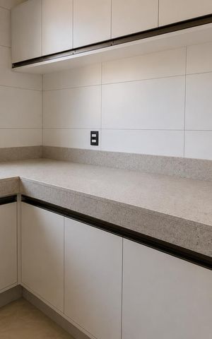 Casa de condomínio à venda com 343m², 3 quartos e 2 vagas Casa de condomínio à venda com 343m², 3 quartos e 2 vagasÁrea de serviço