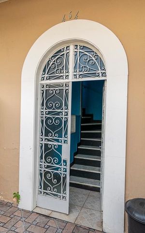 Apartamento à venda com 75m², 2 quartos e sem vagaÁrea comum - Hall da entrada