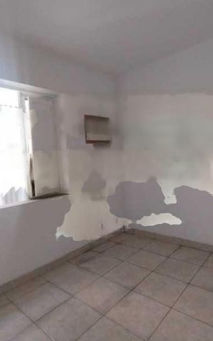 Casa à venda com 180m², 2 quartos e 1 vaga
