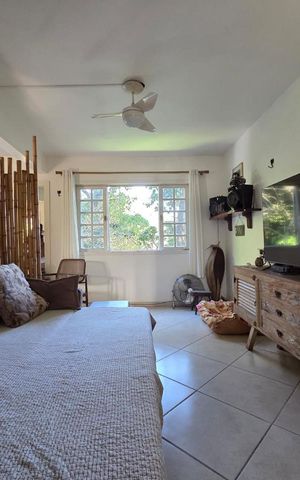 Casa para alugar com 100m², 1 quarto e 2 vagasSala