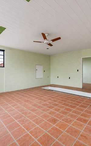 Casa para alugar com 269m², 4 quartos e 2 vagas Casa para alugar com 269m², 4 quartos e 2 vagasQuarto