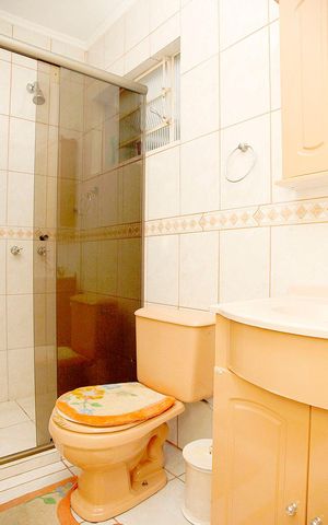 Casa à venda com 188m², 3 quartos e 2 vagasBanheiro 2