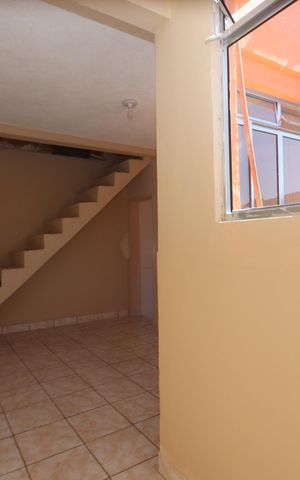 Casa para alugar com 100m², 2 quartos e 1 vagaLavanderia