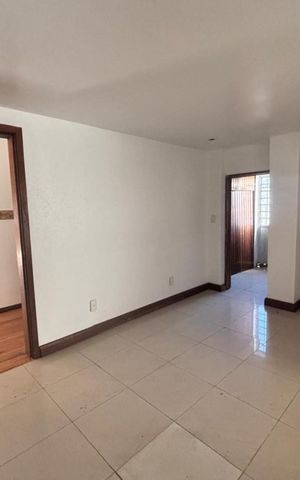 Casa à venda com 1163m², 4 quartos e 1 vagaHall