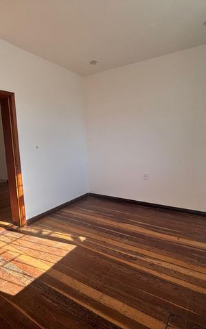 Casa à venda com 1163m², 4 quartos e 1 vagaQuarto 
