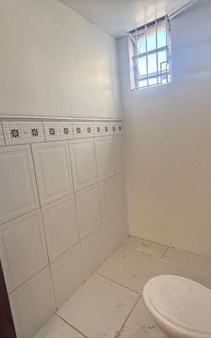 Casa à venda com 1163m², 4 quartos e 1 vagaBanheiro social