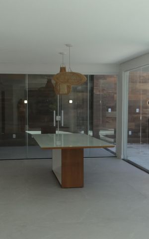 Casa de condomínio à venda com 384m², 7 quartos e 3 vagasSala 