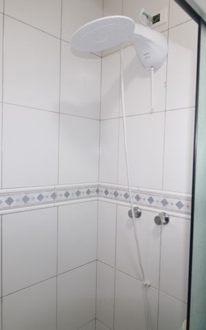Casa à venda com 207m², 3 quartos e 4 vagasQuarto 1 - Banheiro