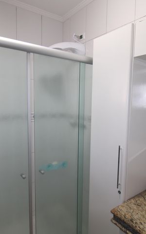 Casa à venda com 207m², 3 quartos e 4 vagasQuarto 1 - Banheiro