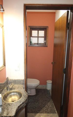 Casa à venda com 207m², 3 quartos e 4 vagasLavabo