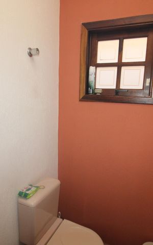 Casa à venda com 207m², 3 quartos e 4 vagasLavabo