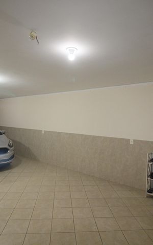 Casa à venda com 207m², 3 quartos e 4 vagasGaragem