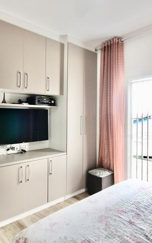 Casa à venda com 70m², 2 quartos e 1 vaga Casa à venda com 70m², 2 quartos e 1 vagaSuite 1
