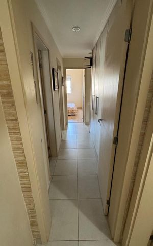 Apartamento para alugar com 134m², 4 quartos e 2 vagas Apartamento para alugar com 134m², 4 quartos e 2 vagasCorredor