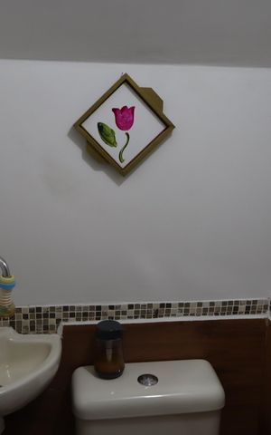 Casa à venda com 96m², 2 quartos e 1 vagaLavabo
