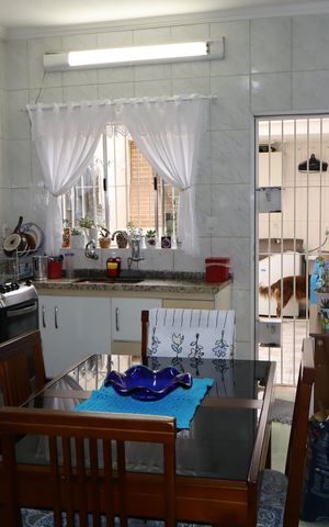 Casa à venda com 96m², 2 quartos e 1 vagaCozinha