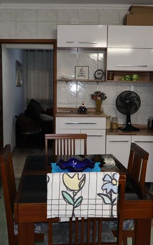 Casa à venda com 96m², 2 quartos e 1 vagaCozinha