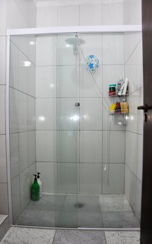 Casa à venda com 90m², 2 quartos e 1 vaga Casa à venda com 90m², 2 quartos e 1 vagaDetalhe - Banheiro Social