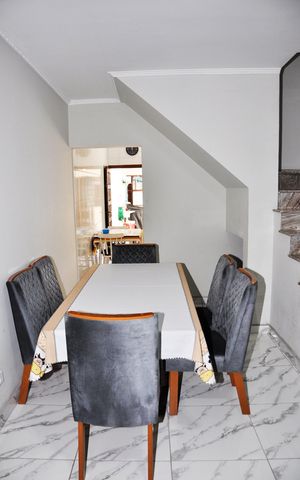 Casa à venda com 90m², 2 quartos e 1 vaga Casa à venda com 90m², 2 quartos e 1 vagaDetalhe - Sala e Sala de Jantar