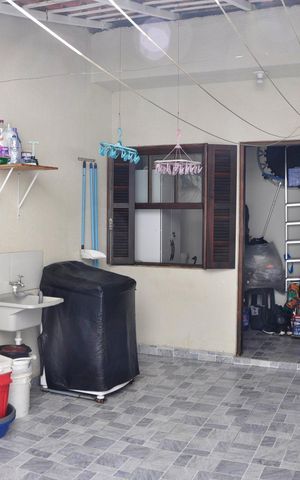Casa à venda com 90m², 2 quartos e 1 vaga Casa à venda com 90m², 2 quartos e 1 vagaDetalhe - Cozinha