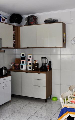 Casa à venda com 90m², 2 quartos e 1 vaga Casa à venda com 90m², 2 quartos e 1 vagaDetalhe - Cozinha
