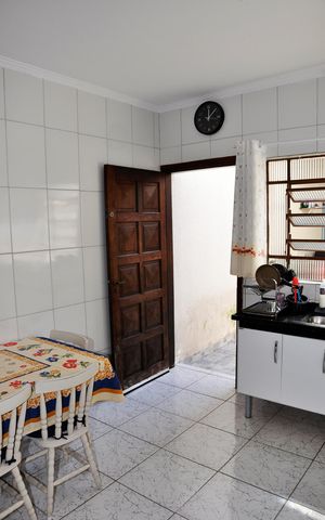 Casa à venda com 90m², 2 quartos e 1 vaga Casa à venda com 90m², 2 quartos e 1 vagaDetalhe - Cozinha