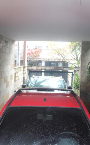 Casa à venda com 250m², 3 quartos e 2 vagasGaragem