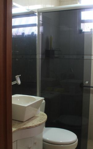 Casa à venda com 250m², 3 quartos e 2 vagasBanheiro da Suíte